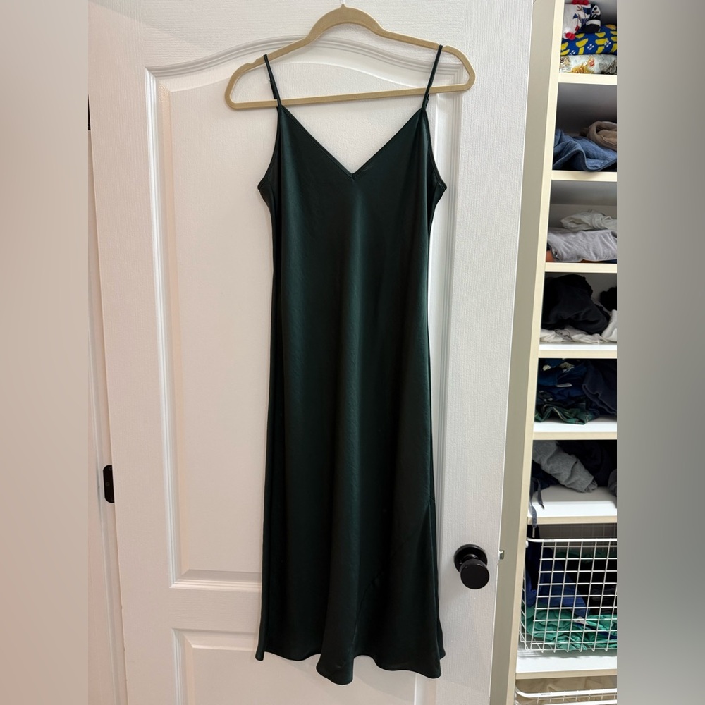 Aritzia Wilfred Only Slip Satin Midi Dress